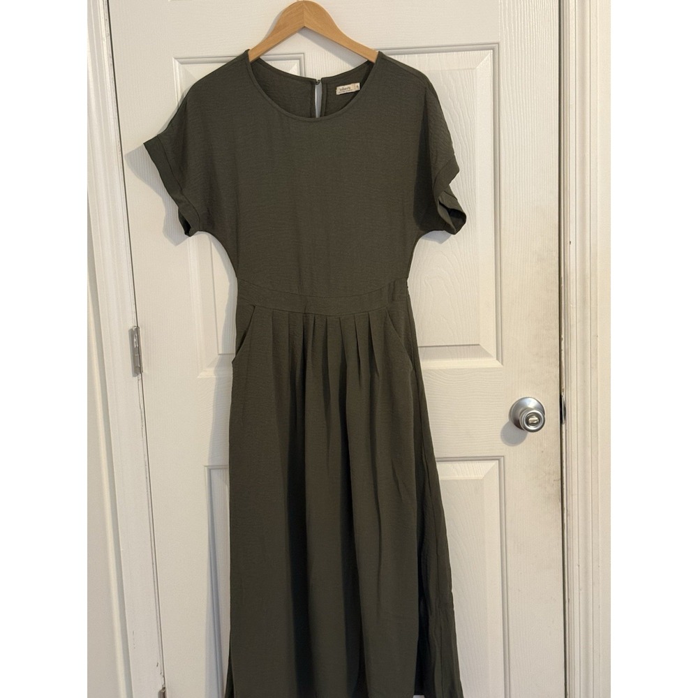Inherit Green Solid Midi Dress Size S Short Sleeve Pockets  modest minimalist